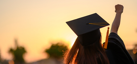 Dataset: Graduados universitarios que han realizado ciclos formativos o enseñanzas deportivas de grado medio o enseñanzas artísticas profesionales según familia profesional por sexo y edad (Identificador API: 39312)