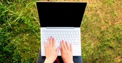 Computer screen