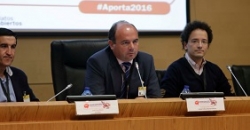 Foto ponentes en "Encuentro Aporta 2016"