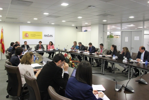 Foto participantes del “Foro de Colaboración Público-Privada sobre Reutilización de la Información del Sector Público” Foto participantes del “Foro de Colaboración Público-Privada sobre Reutilización de la Información del Sector Público”