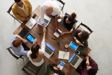 Otros publicadores más allá del sector público